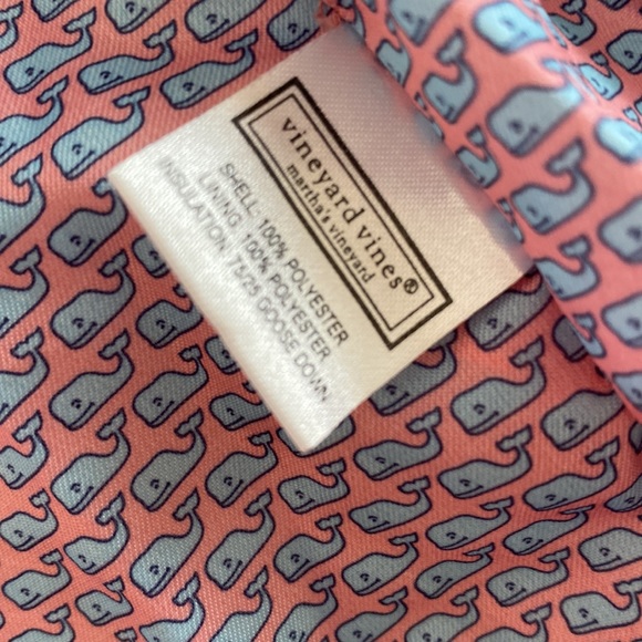 VINEYARD VINES puffed vest - Picture 8 of 15